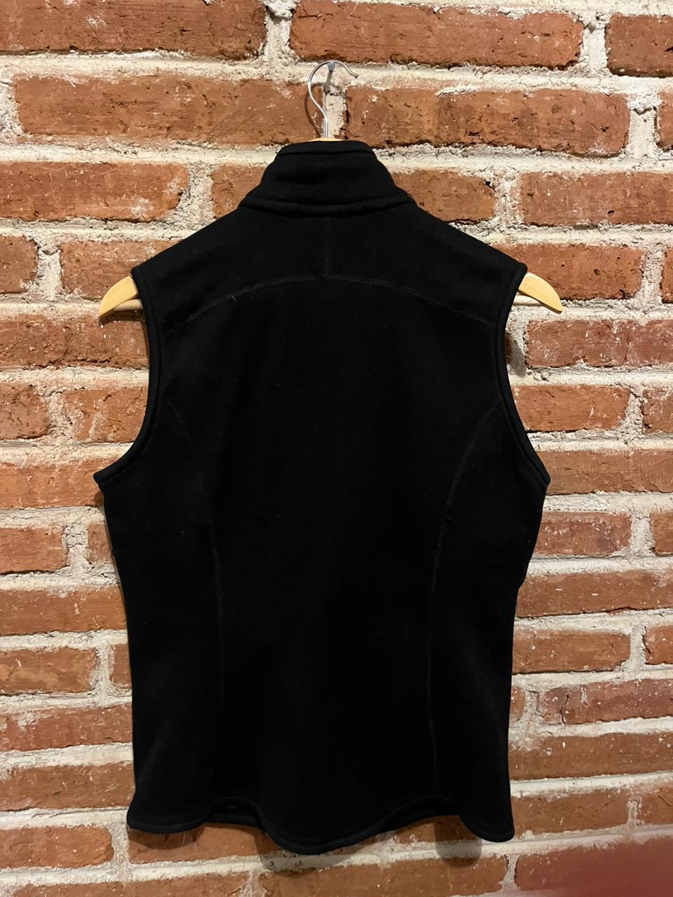 CHALECO-MUJER-TALLA L-PATAGONIA