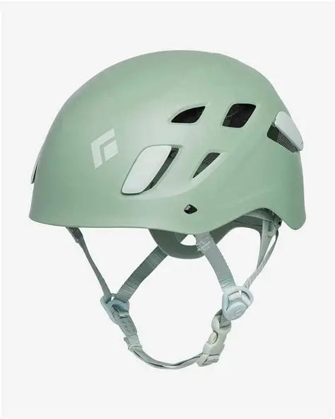 CASCO POLIVALENTE- HALF DOME -BLACK DIAMOND-MUJER